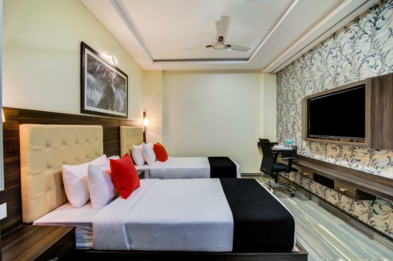 Capital O 18788 Phoenix Hotel & Resort Bangalore Bagian luar foto