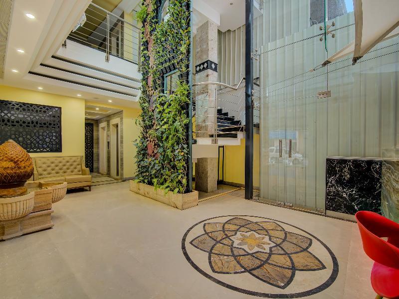 Capital O 18788 Phoenix Hotel & Resort Bangalore Bagian luar foto